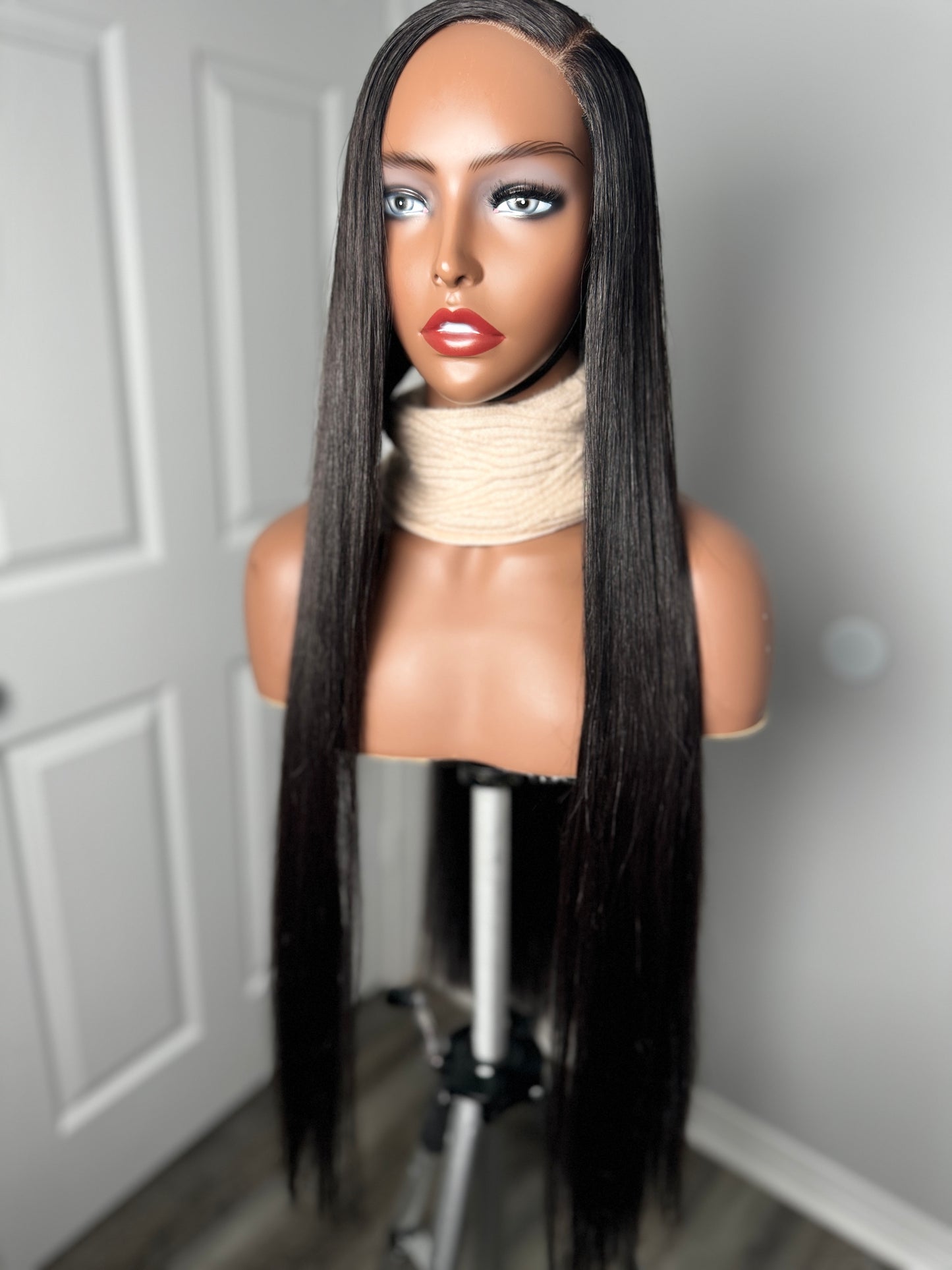 HBG Jasmine bone straight 32 inches donor hair