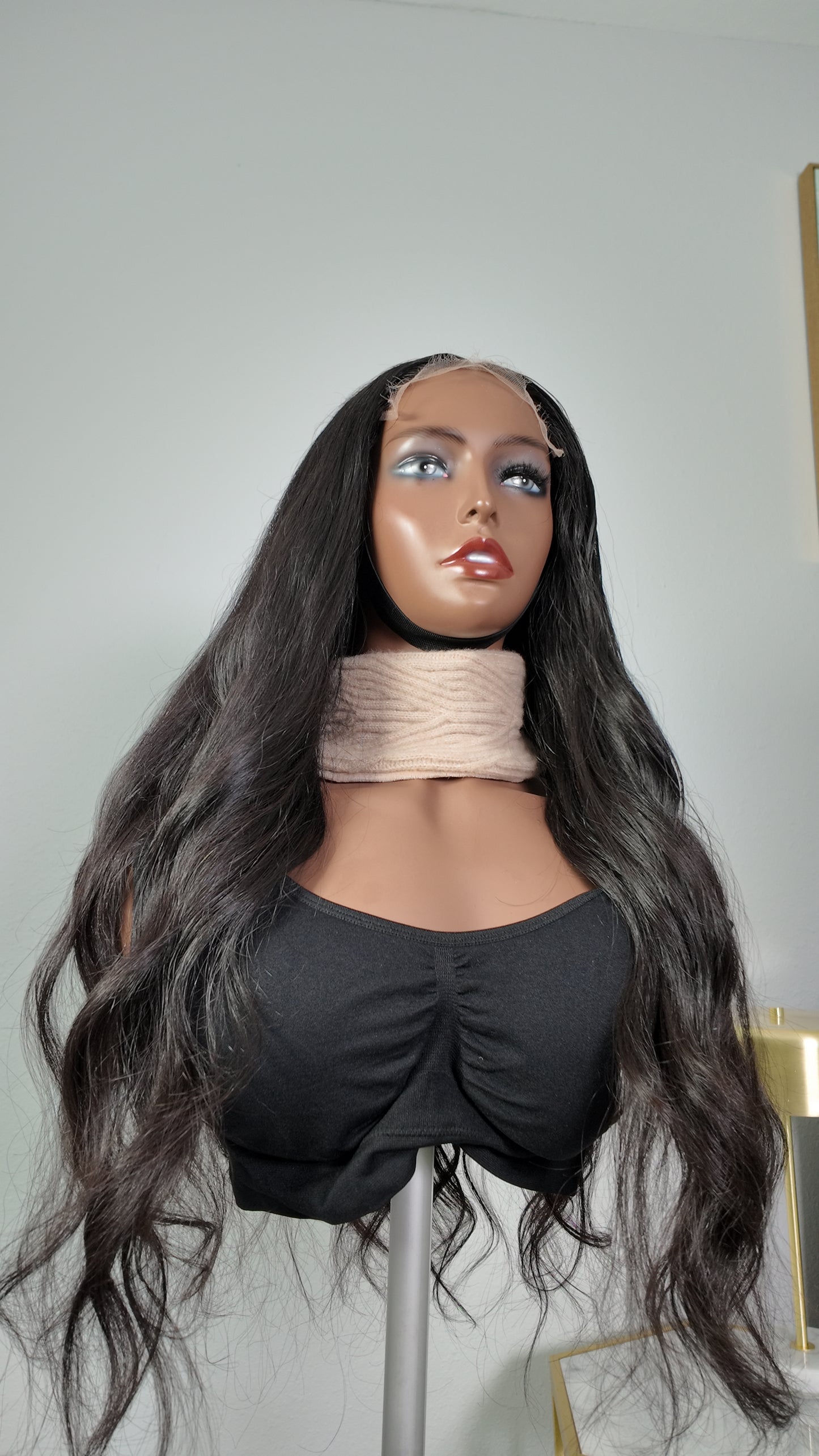 Luxury wavy wig